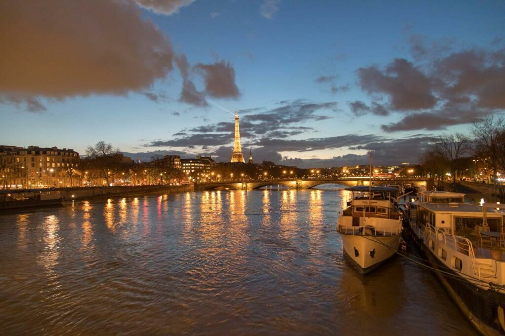 L’Heure Bleue Parisienne